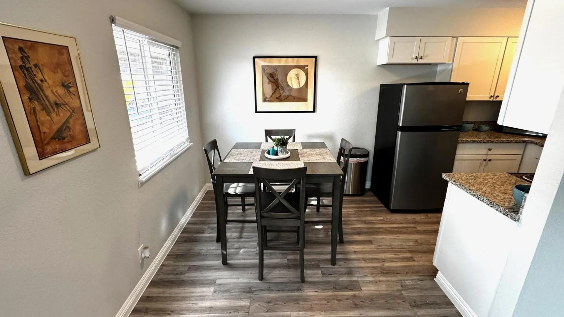 Downtown Las Vegas Walk Everywhere Turnkey Mid-Century Apartments Fully Furnished & Renovated!